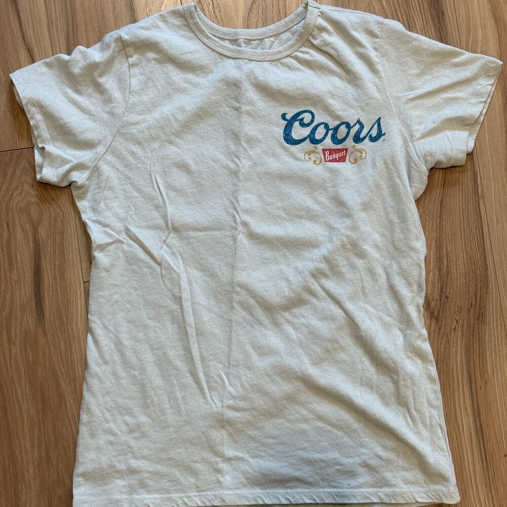 Coors Banquet T-shirt \\ Size XS // Cowboy Sunset Design